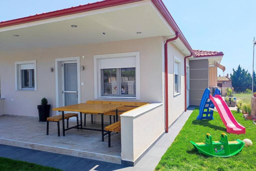 A & F Apartments - Ari'S House Kalyves Polygyrou Exterior foto